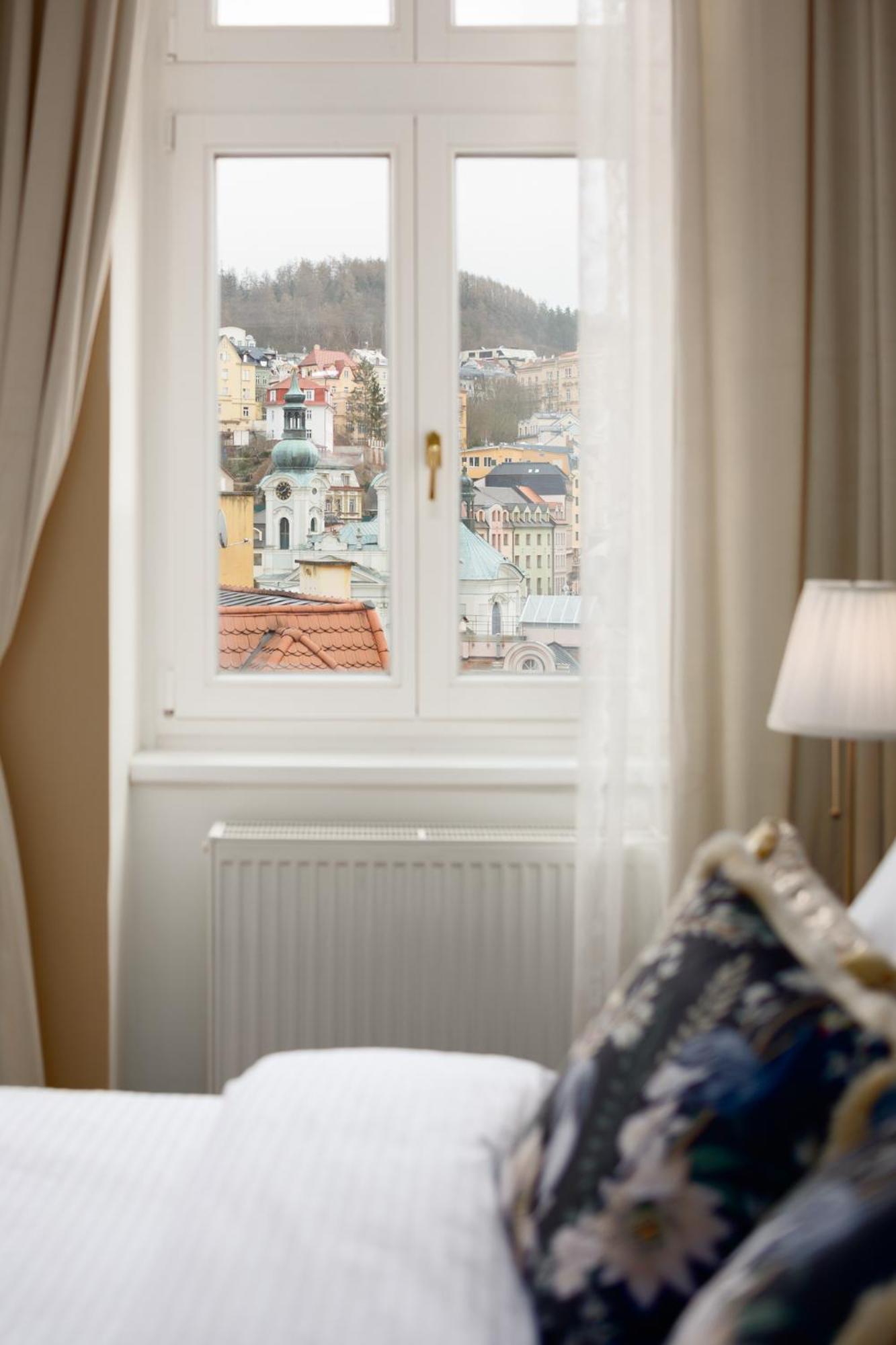 Rezidence Makart Lägenhet Karlsbad Exteriör bild