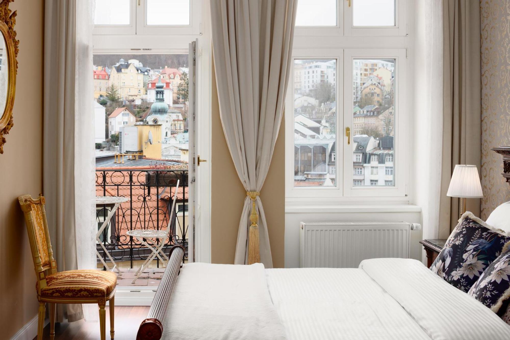 Rezidence Makart Lägenhet Karlsbad Exteriör bild